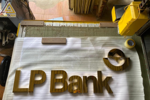 Logo ngân hàng LP bank